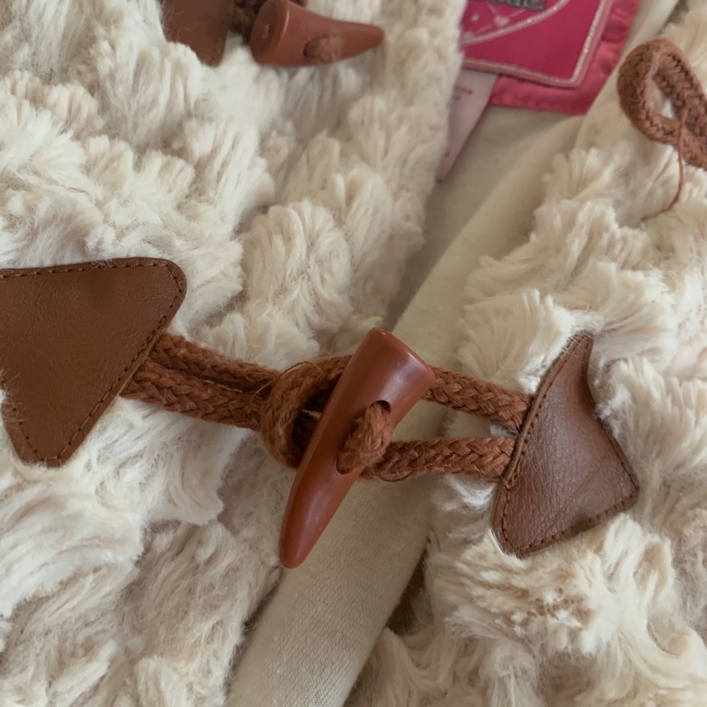 Girls Coat - Picture 6 of 7